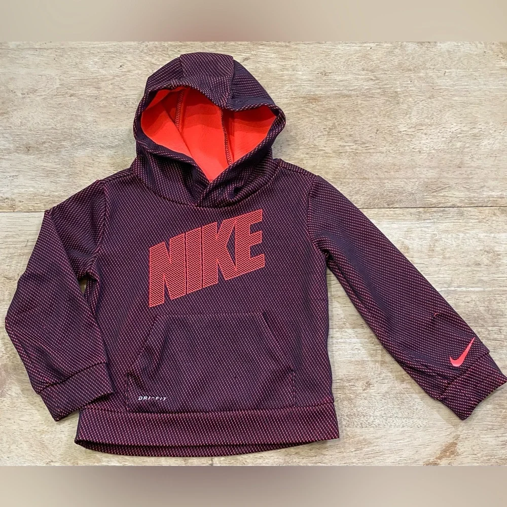 Nike‎ Dri Fit Therma Boy’s 3T Neon Orange/Black Mesh Overlay Poly Hoodie